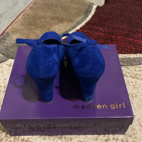 Madden Girl shoes - Picture 3 of 6